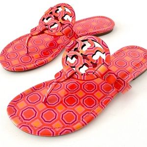 NWOT Tory Burch Miller Sandal in Geometric Print